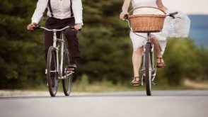 Flash Weddings: How To Plan Quickie 'I Dos' On The Cheap