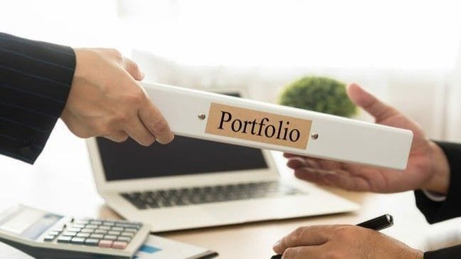 3 Simple Model Portfolios For DIY Index Investors