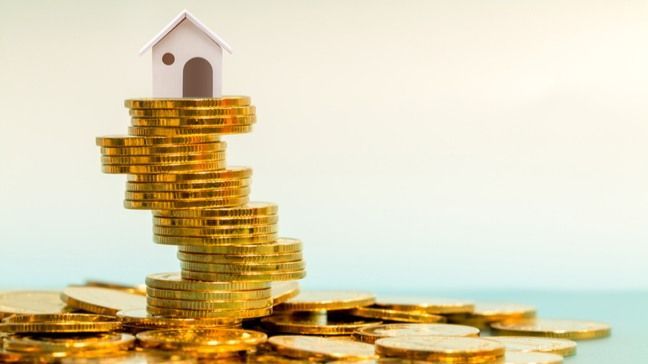 how can i invest in real estate with little money