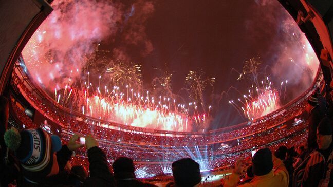 Kegembiraan Babak Pertama Super Bowl