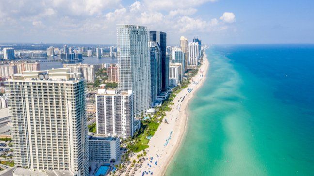 The Top 10 LGBTQ-Friendly Cities For Millennials - Miami, FL