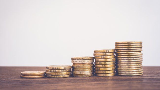 How To Live On $10 A Day - Can you invest if you live off of only $10 a day?