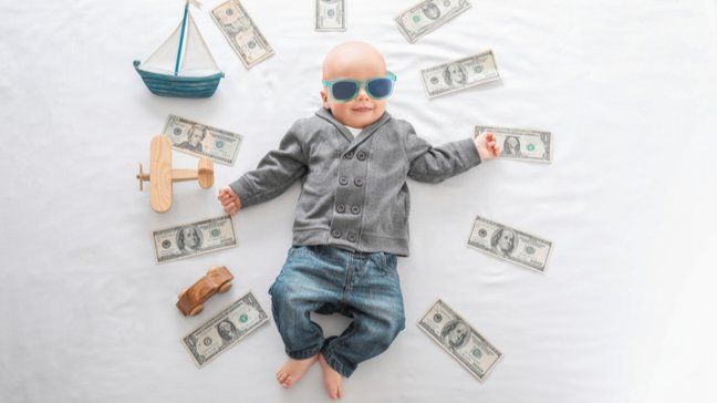 Comment gagner de l'argent en tant qu'enfant (6 ans et plus) - Quand pouvez-vous commencer à enseigner l'argent à vos enfants?