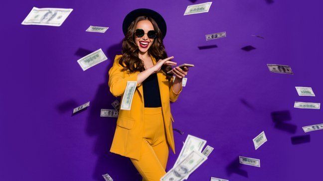 22 Bad Money Habits Every Millennial Should Put Behind Them