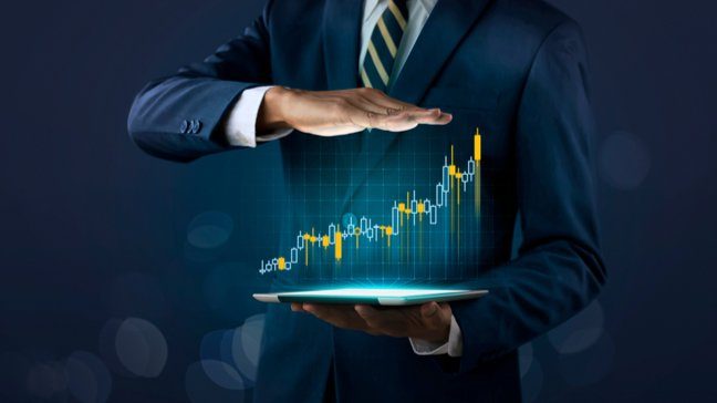 Robinhood Vs. Public V. eToro: Who Should You Trust To Build Your Portfolio?