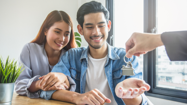 Renters Liability Insurance: What It Covers, What It Costs, And Who Needs It - Who needs personal liability renters insurance?
