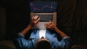 E*TRADE vs. TD Ameritrade: Which is the Best Online Broker
for You?