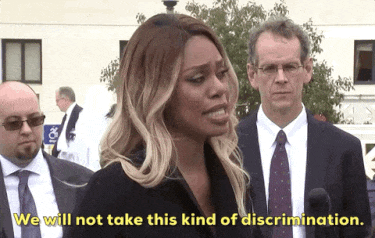Sebuah gif dari ucapan Laverne Cox