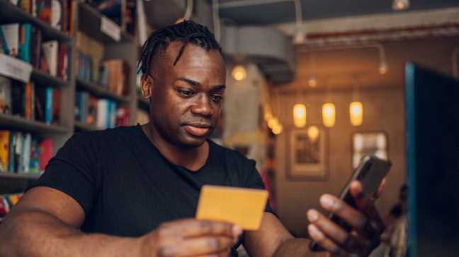 how do refunds on credit cards work