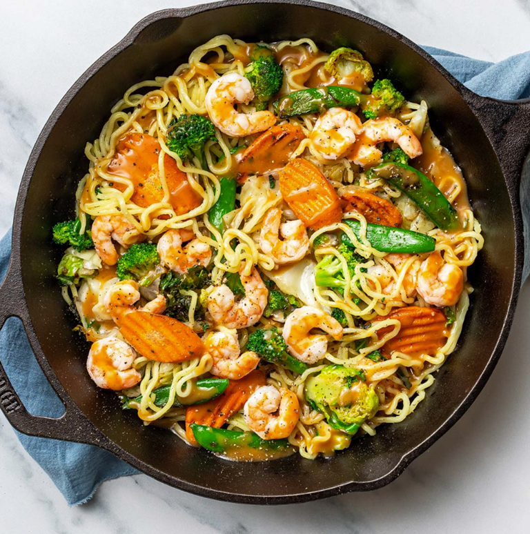 shrimp pad thai from Hungryroot meal and grocery delivery